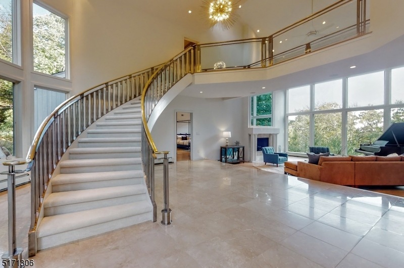 10 Beechwood Ln, Kinnelon, NJ 07405 - photo 1