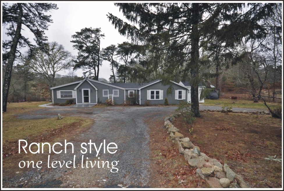 225 Head of The Bay Rd, Buzzards Bay, MA 02532 - photo 1