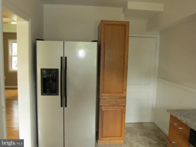 1415 Meridene Dr, Baltimore, MD 21239 - photo 1