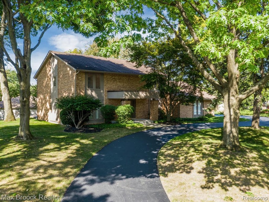4272 Ramsgate Ln Bloomfield-007-008-4272 Ramsgate 