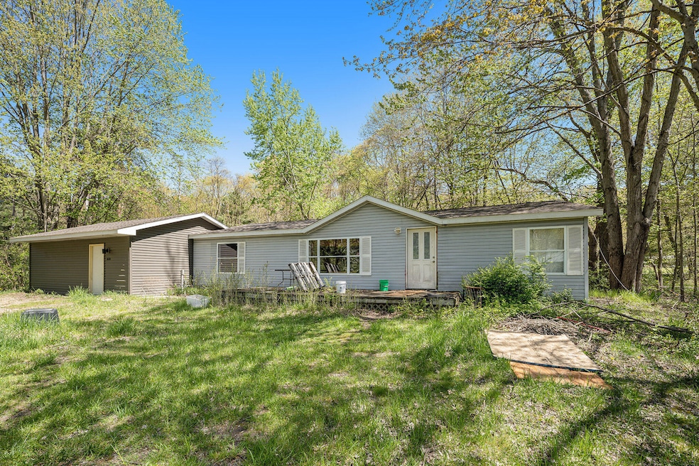 31210 42nd Ave, Paw Paw, MI 49079 - photo 1