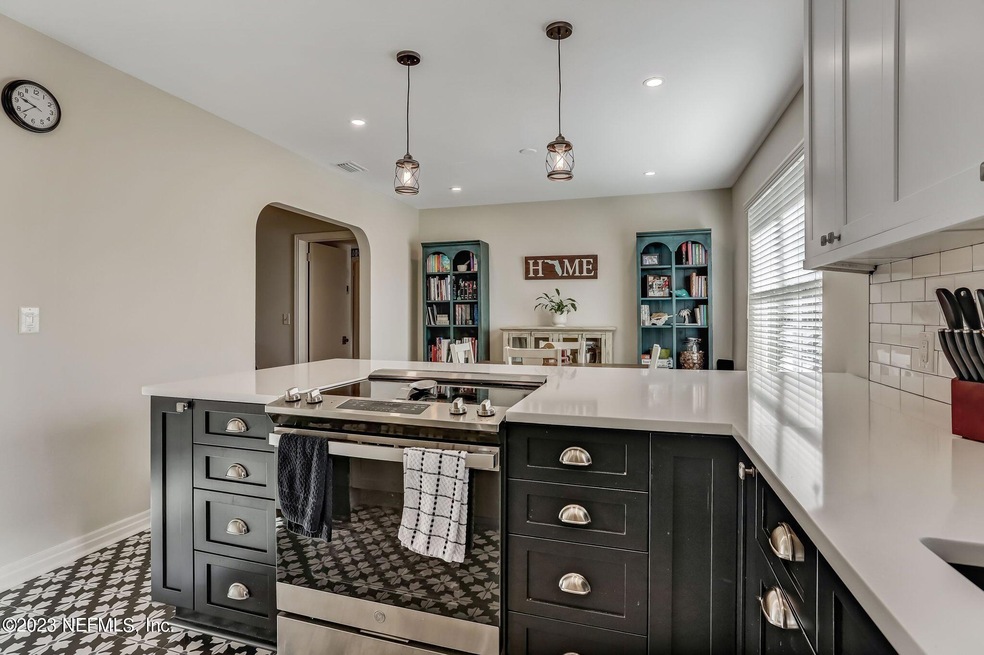 Sold $299,900 • Co-Listing Agent