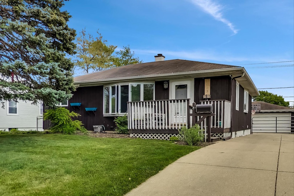 2803 Grouse Ln, Rolling Meadows, IL 60008 - photo 1