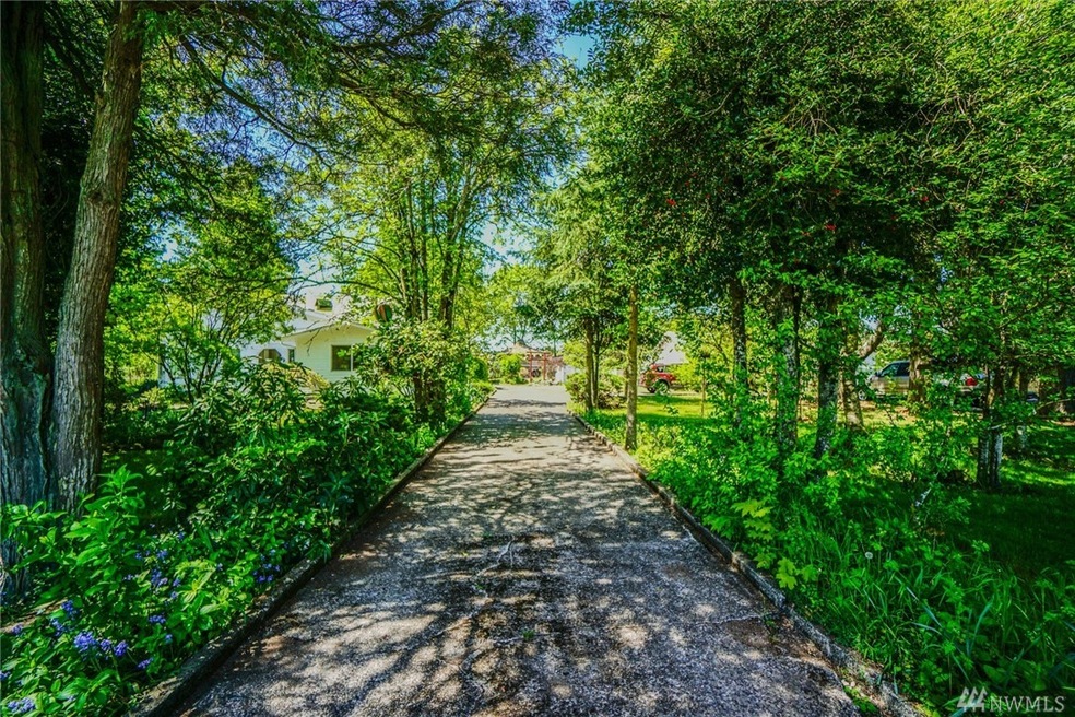 9543 Bridge Rd SE, Yelm, WA 98597 - photo 1