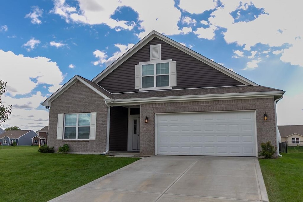 1691 Woodside Cir, Franklin, IN 46131 - photo 1