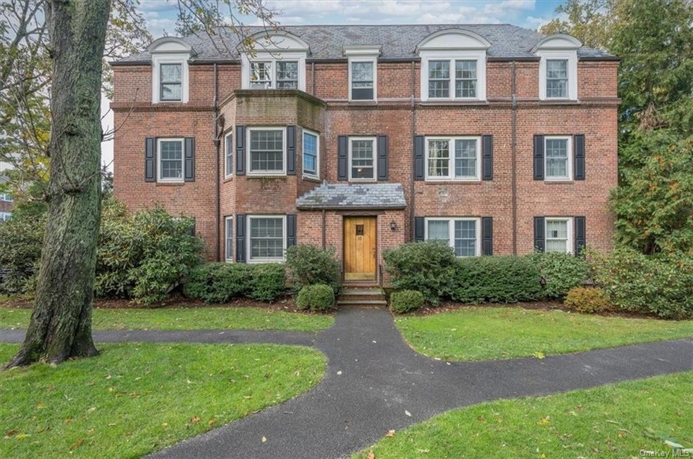 765 N Broadway, Hastings