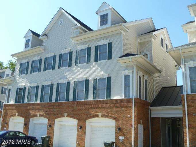 8938 Milford Haven Ct unit 38C, Lorton, VA 22079 - photo 1