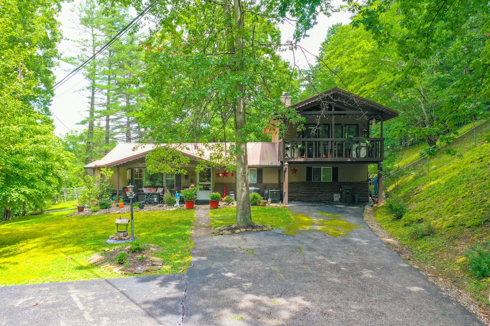 902 E 9th St, London, KY 40741 - photo 1