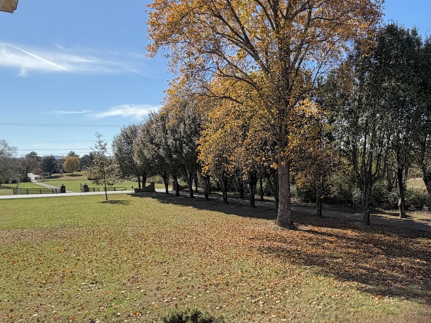 For Sale $899,999 • Co-Listing Agent