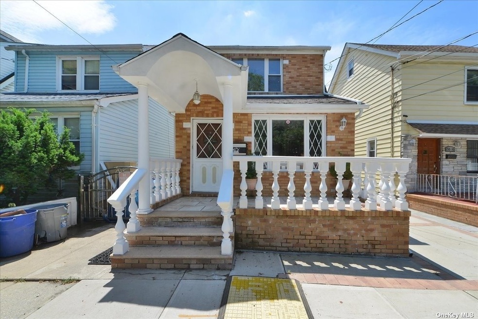 158-18 78th Ave, Flushing, NY 11366 - photo 1