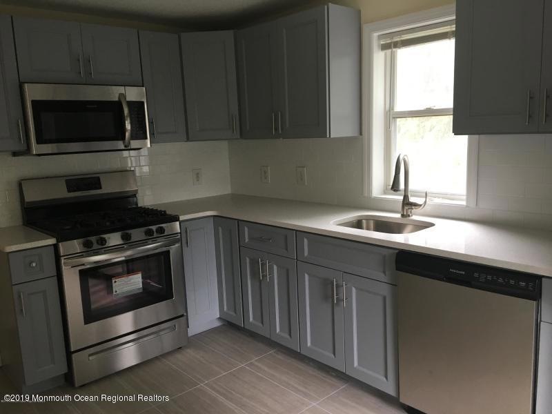 175 Broad St unit B, Eatontown, NJ 07724 - photo 1