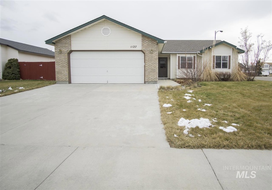 1127 W Hawaii Ave, Nampa, ID 83686 - photo 1