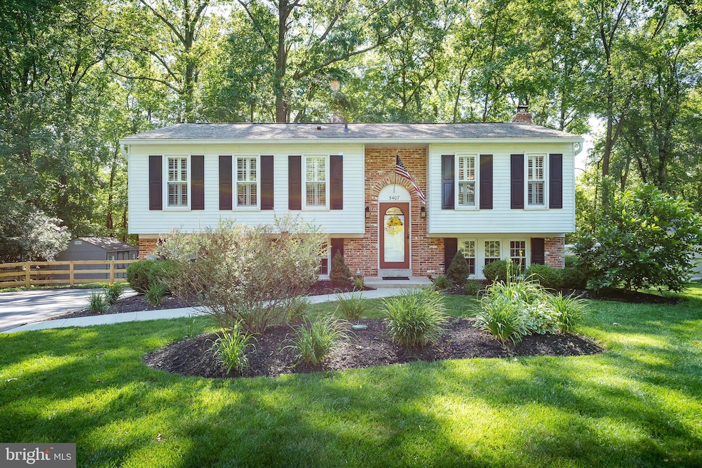 5407 Fantail Dr, Sykesville, MD 21784 - photo 1