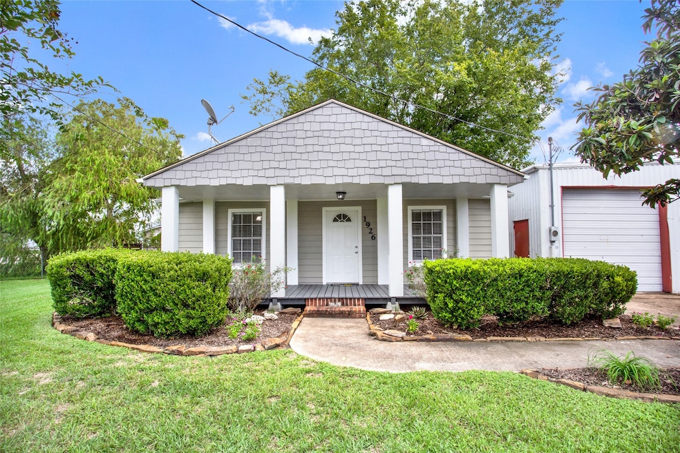 1926 Fm 528 Rd, Alvin, TX 77511 - photo 1