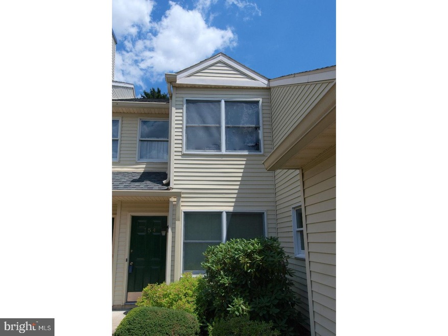 154 Lindfield Cir, Macungie, PA 18062 - photo 1