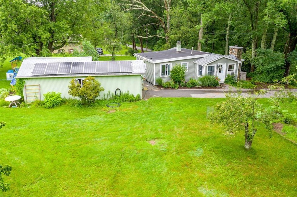 209 Cranberry Ridge Rd, North Scituate, RI 02857 - photo 1