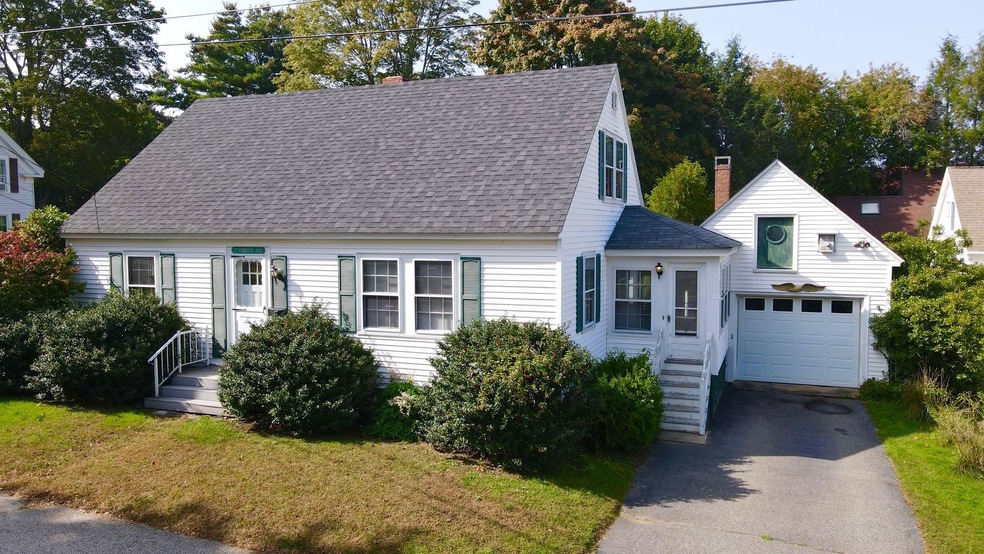 27 Verdun Ave, Portsmouth, NH 03801 - photo 1