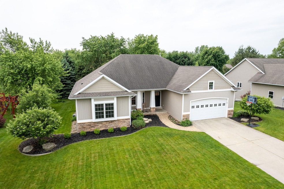 1864 Egret Dr SW, Byron Center, MI 49315 - photo 1