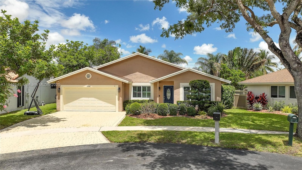 1710 SW 100th Terrace, Davie, FL 33324 - photo 1