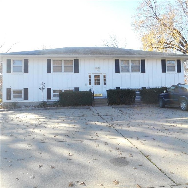 120 Emile St unit A, Lansing, KS 66043 - photo 1