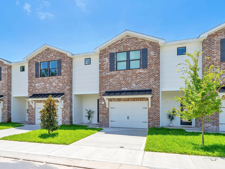 140 Sibert Ave Destin FL 32541 USA-003-0