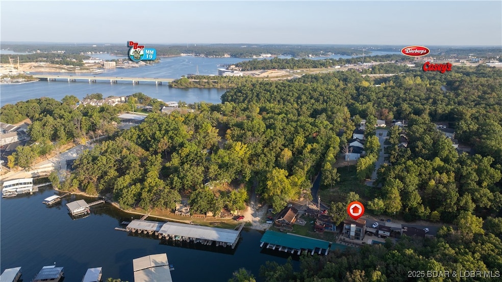 804 Manor Cir unit D, Osage Beach, MO 65065 - photo 1