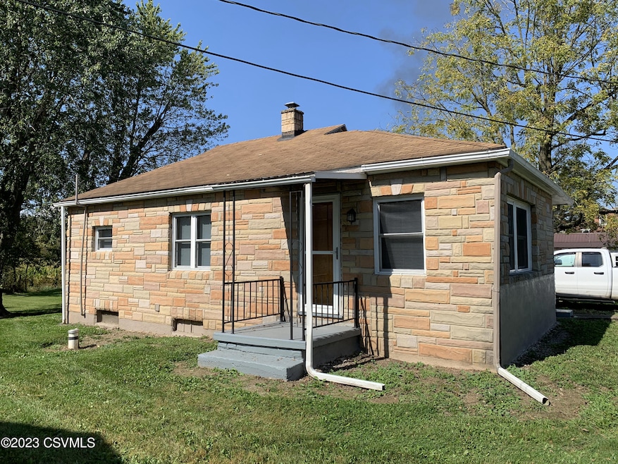 2020 Shakespeare Rd, Milton, PA 17847 - photo 1