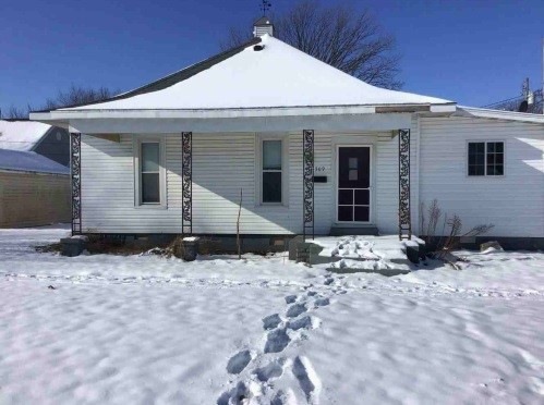 509 N 13th St, Mattoon, IL 61938 - photo 1