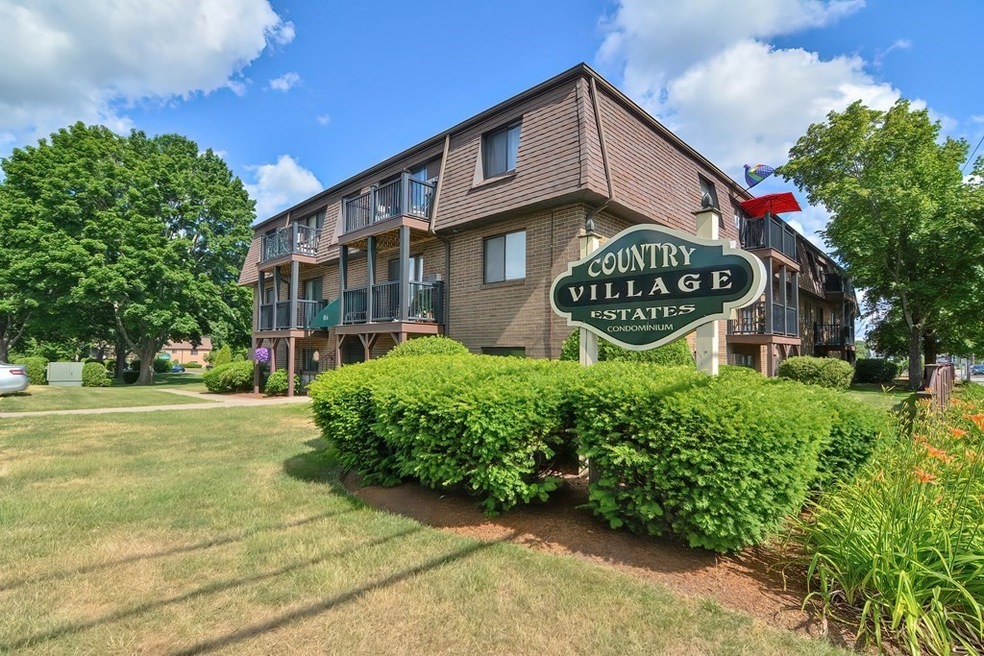 800 County St unit 6, Taunton, MA 02780 - photo 1