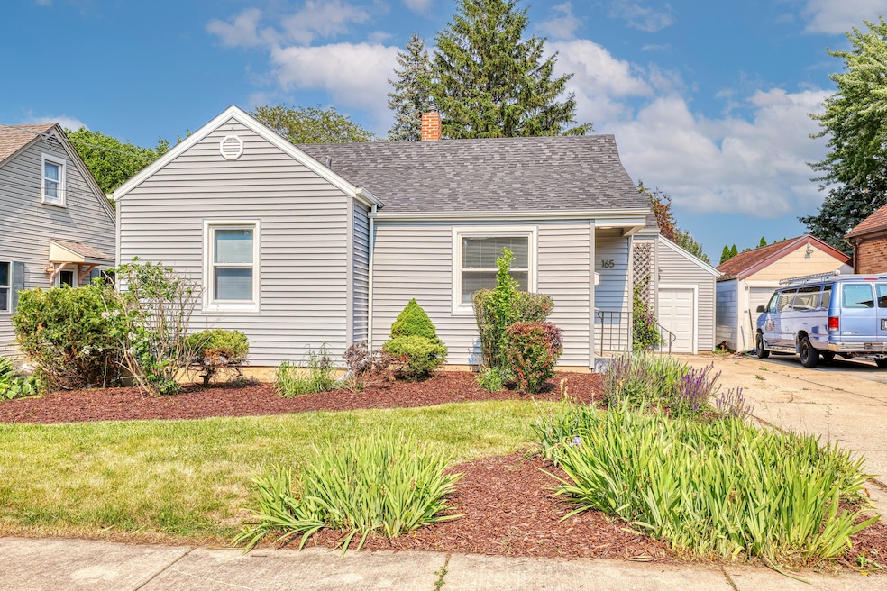 Sold $255,000
