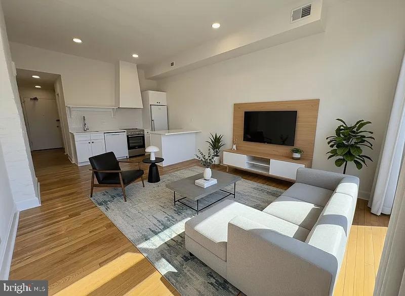 For Rent $2,450/month