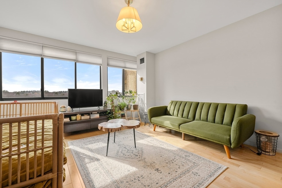 1731 Beacon St unit 808, Brookline, MA 02445 - photo 1