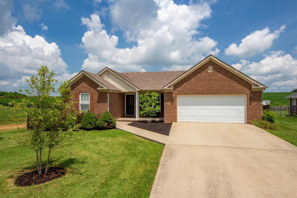 543 Sleepy Hollow Rd, Harrodsburg, KY 40330 - photo 1