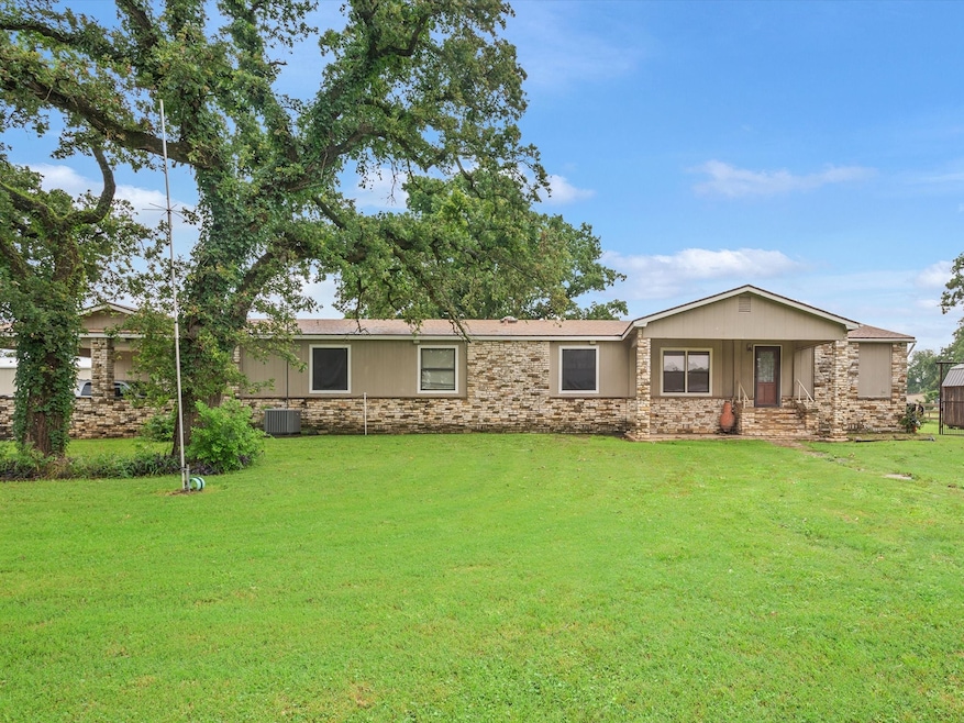 Under Contract $579,000