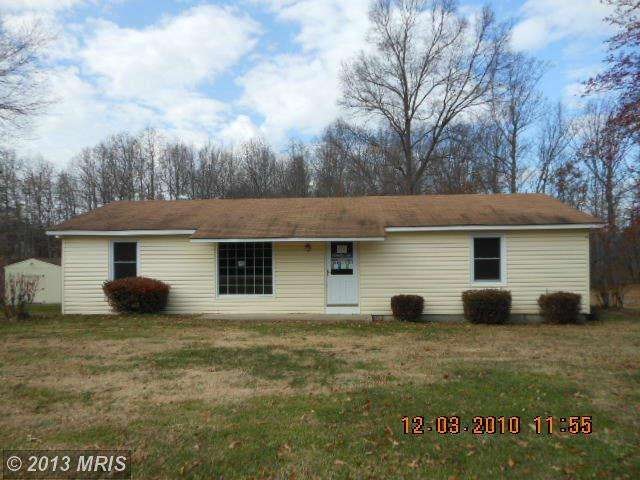 8812 Thornton Rolling Rd, Fredericksburg, VA 22408 - photo 1