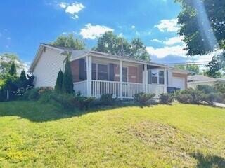 1513 Cranwood Dr, Columbus, OH 43229 - photo 1