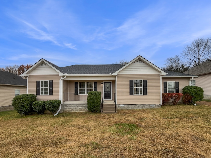 342 Nesbitt Ln, Madison, TN 37115 - photo 1