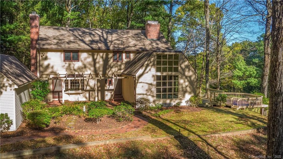 Beautiful West Simsbury Colonial nestled at the to