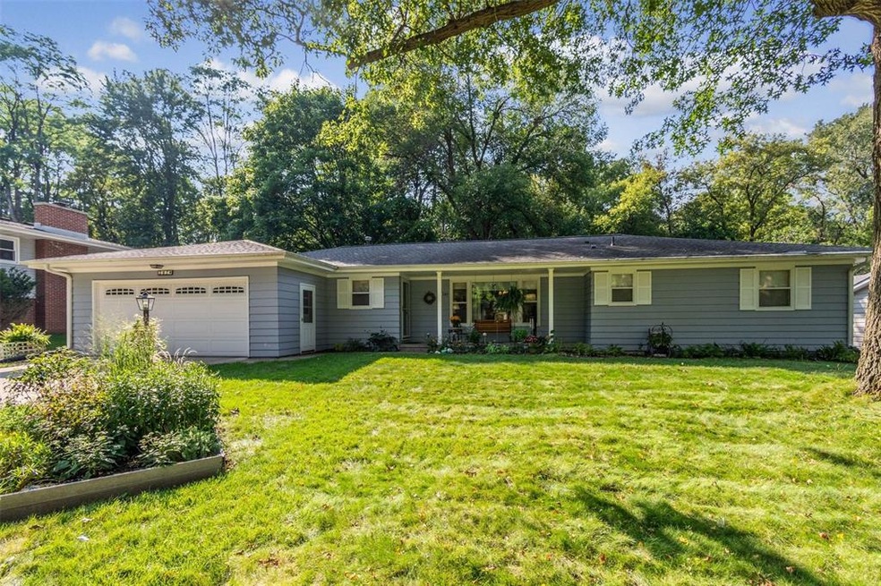 287 Tomahawk Trail SE, Cedar Rapids, IA 52403 - photo 1