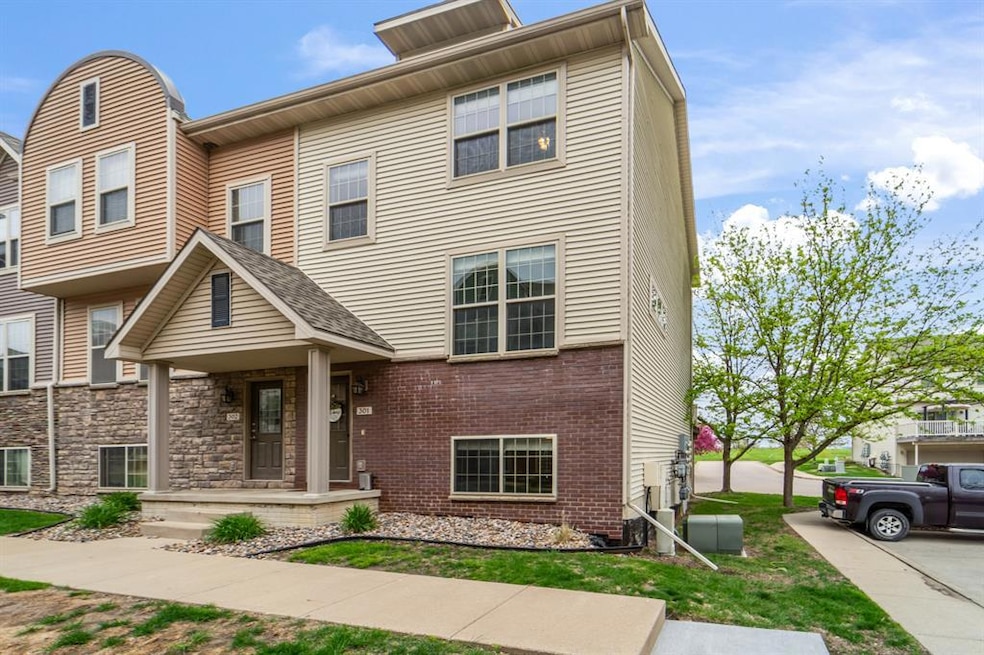 Sold $207,500 • Co-Listing Agent