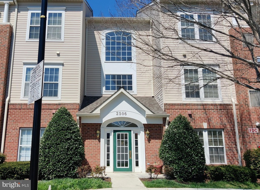 2506 Amber Orchard Ct W unit 104, Odenton, MD 21113 - photo 1