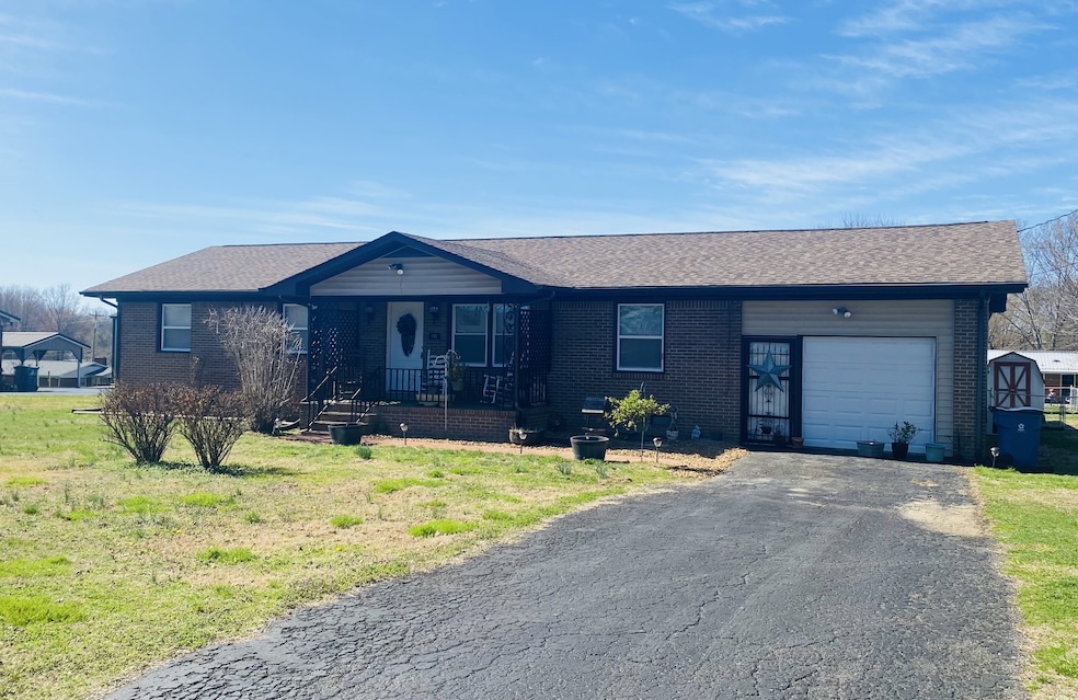 159 Blakemore Rd, Manchester, TN 37355 - photo 1