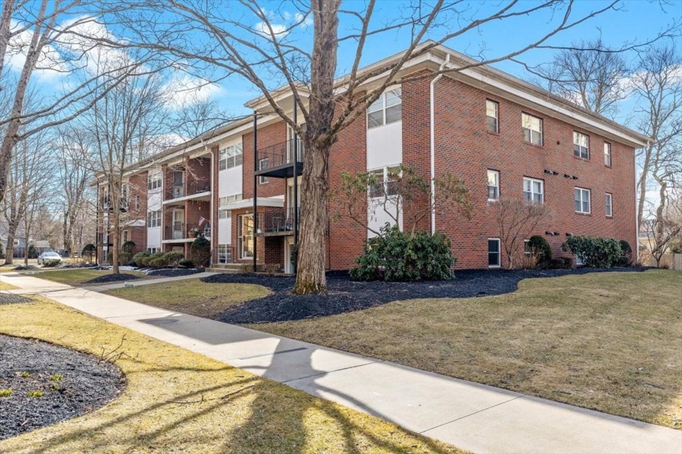 32 Pleasant Dr Unit 24, Stoughton, MA 02072 Recently Sold