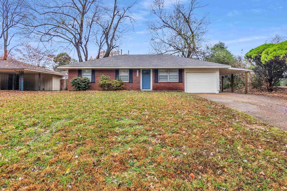 5136 Rolling Fields Dr, Memphis, TN 38134 - photo 1