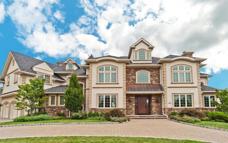 24 Overlook Rd, Livingston, NJ 07039 - photo 1