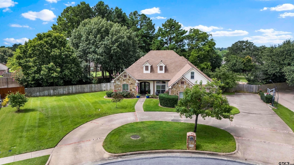 For Sale $620,530 • Co-Listing Agent