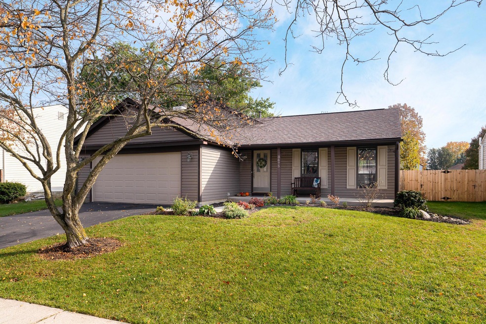 3675 Inverary Dr-2