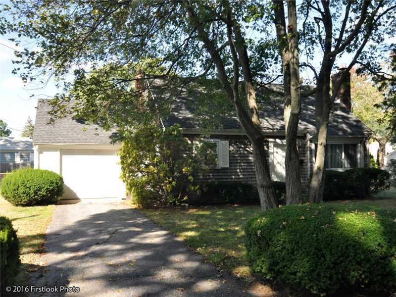 14 Timberland Dr, Riverside, RI 02915 - photo 1