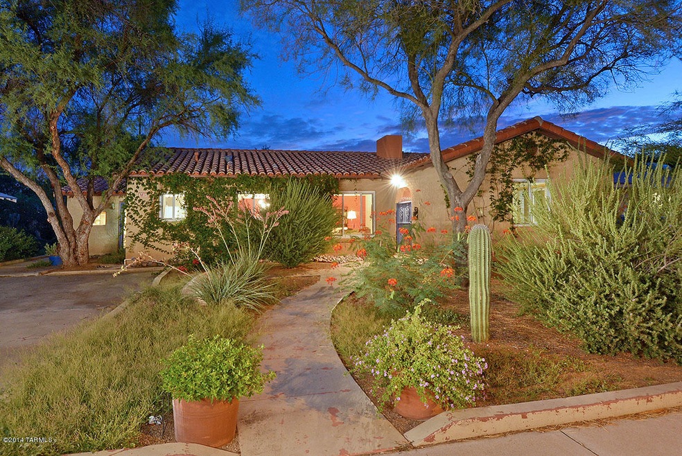 Beautifully landscaped Broadmoor home!