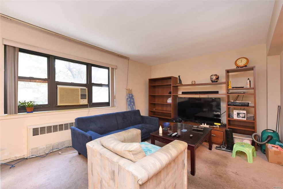 31-30 138th St unit 1B, Flushing, NY 11354 - photo 1